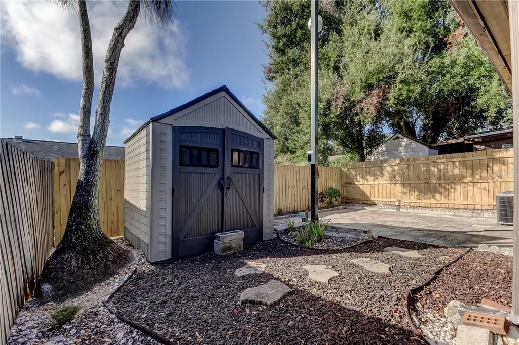 Active With Contract: $260,000 (3 beds, 2 baths, 1230 Square Feet)