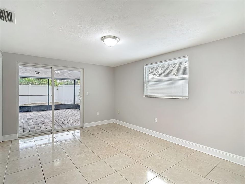 Active With Contract: $250,000 (3 beds, 2 baths, 1446 Square Feet)