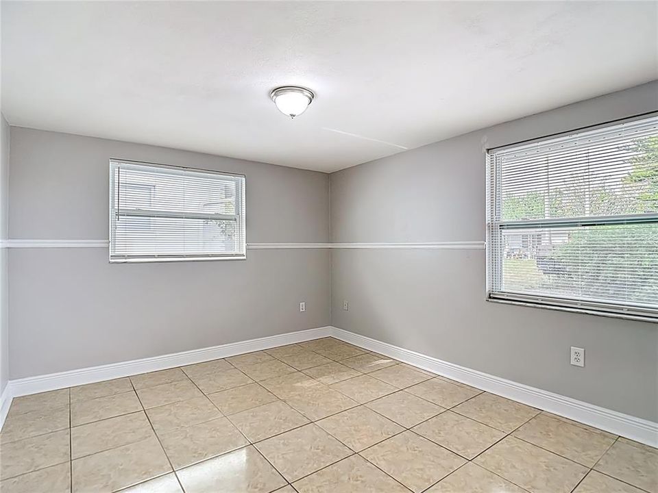 Active With Contract: $250,000 (3 beds, 2 baths, 1446 Square Feet)