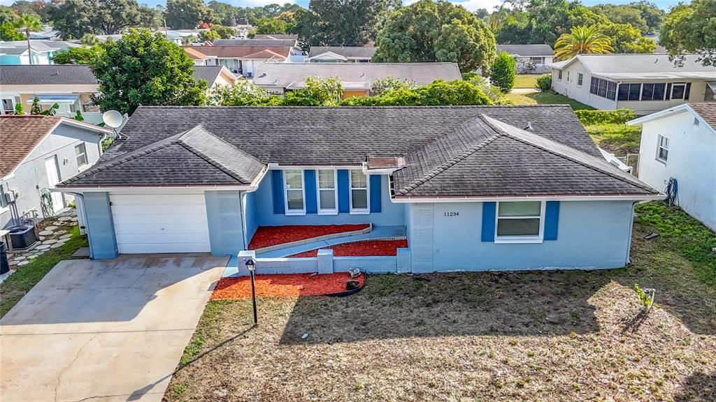 Active With Contract: $250,000 (3 beds, 2 baths, 1446 Square Feet)