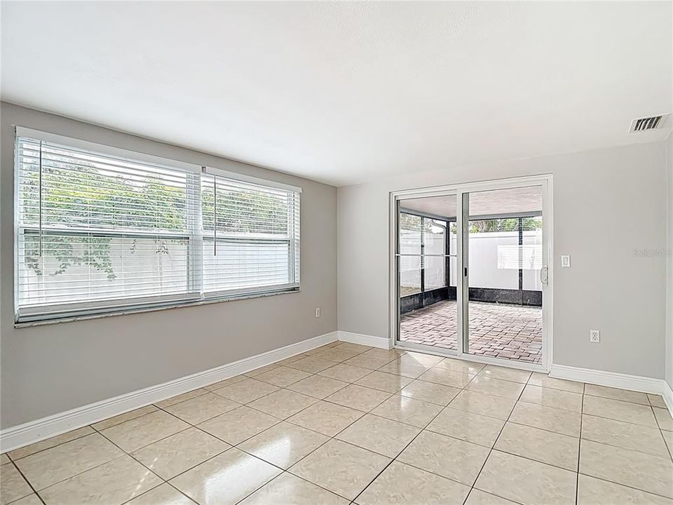 Active With Contract: $250,000 (3 beds, 2 baths, 1446 Square Feet)