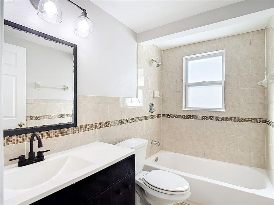 Active With Contract: $250,000 (3 beds, 2 baths, 1446 Square Feet)