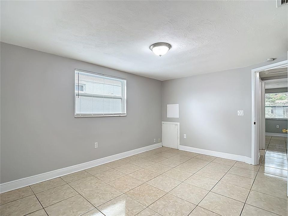 Active With Contract: $250,000 (3 beds, 2 baths, 1446 Square Feet)