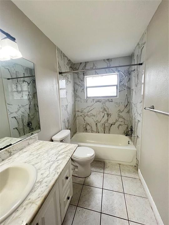 For Rent: $1,750 (2 beds, 2 baths, 976 Square Feet)