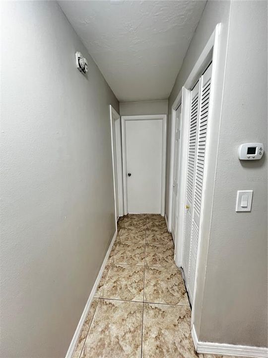 For Rent: $1,750 (2 beds, 2 baths, 976 Square Feet)