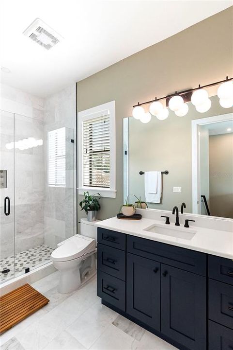 For Sale: $3,500,000 (6 beds, 5 baths, 6023 Square Feet)