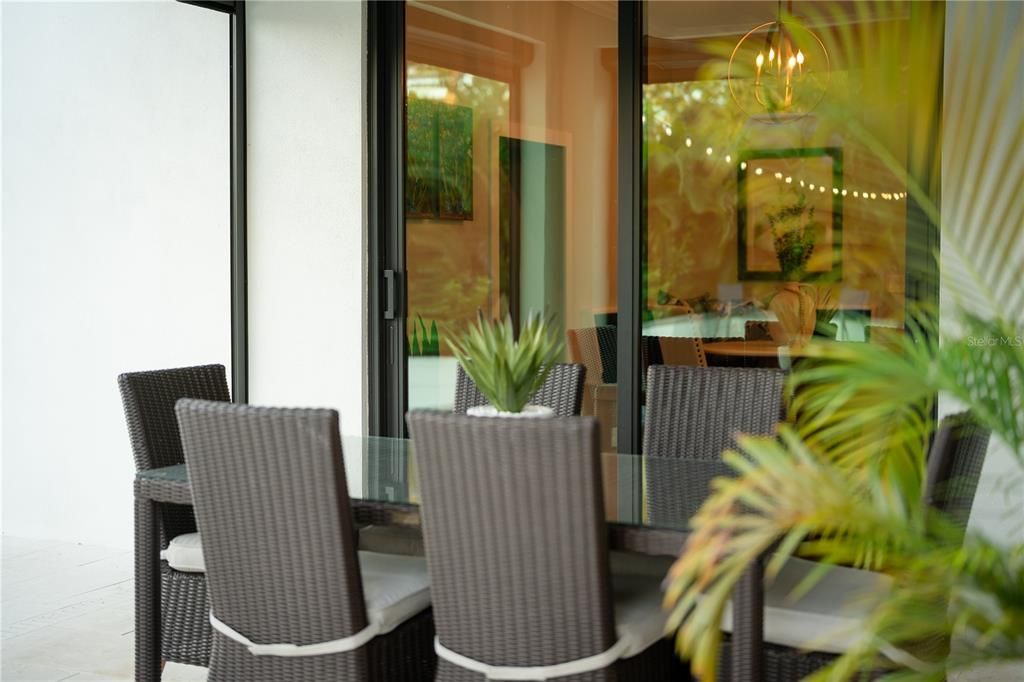 For Sale: $3,500,000 (6 beds, 5 baths, 6023 Square Feet)