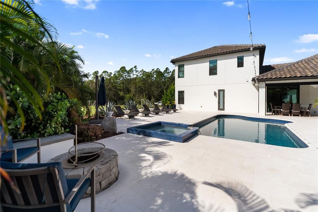 For Sale: $3,500,000 (6 beds, 5 baths, 6023 Square Feet)