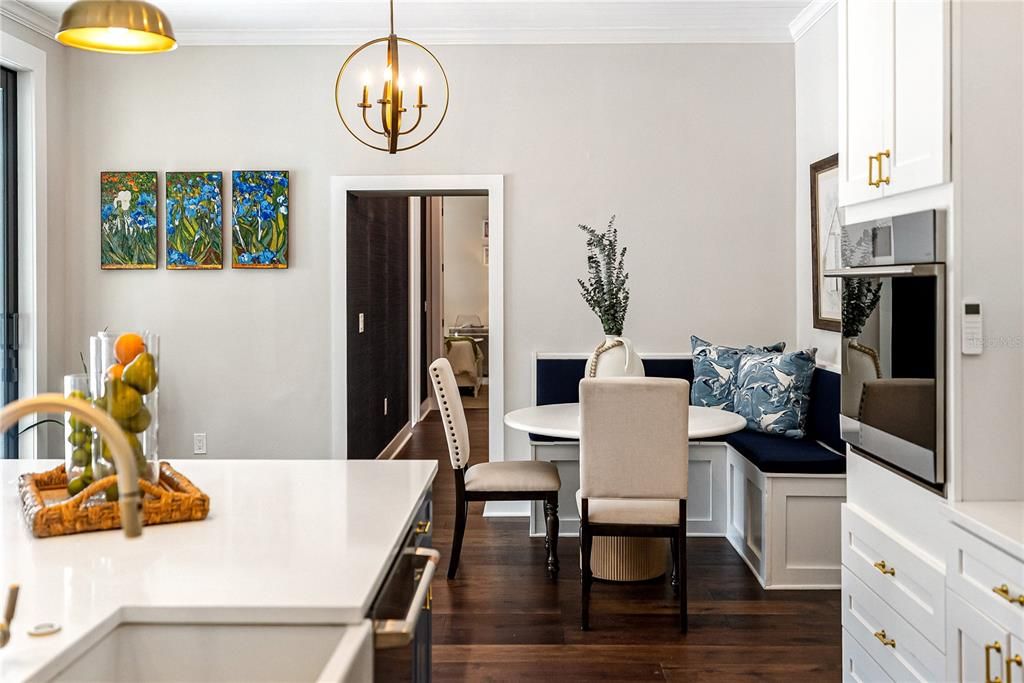 For Sale: $3,500,000 (6 beds, 5 baths, 6023 Square Feet)