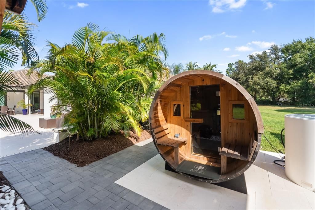 For Sale: $3,500,000 (6 beds, 5 baths, 6023 Square Feet)