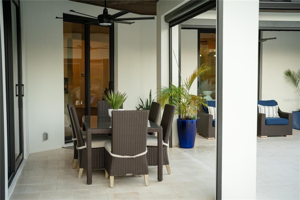 For Sale: $3,500,000 (6 beds, 5 baths, 6023 Square Feet)