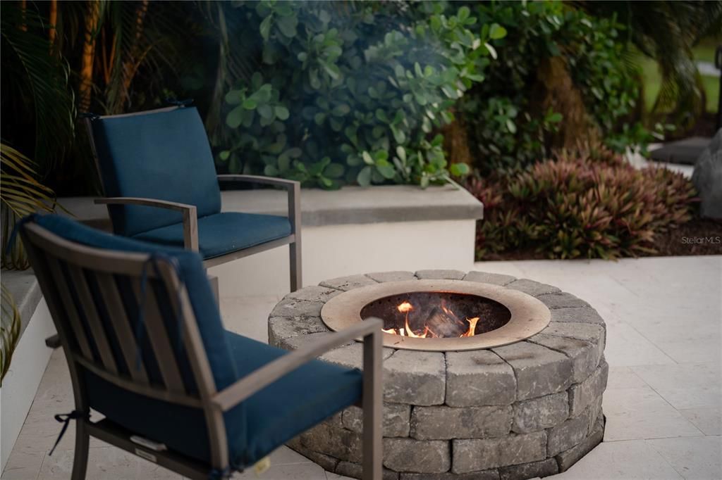 For Sale: $3,500,000 (6 beds, 5 baths, 6023 Square Feet)