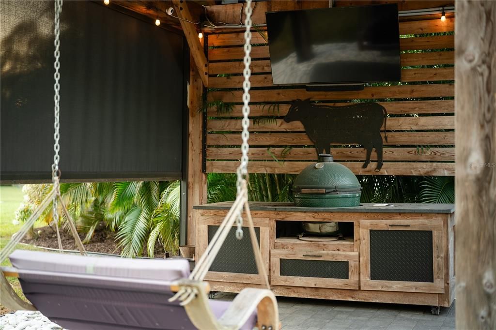 For Sale: $3,500,000 (6 beds, 5 baths, 6023 Square Feet)