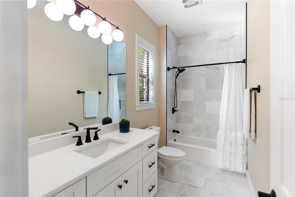 For Sale: $3,500,000 (6 beds, 5 baths, 6023 Square Feet)