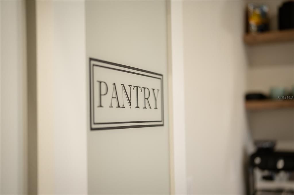 For Sale: $3,500,000 (6 beds, 5 baths, 6023 Square Feet)