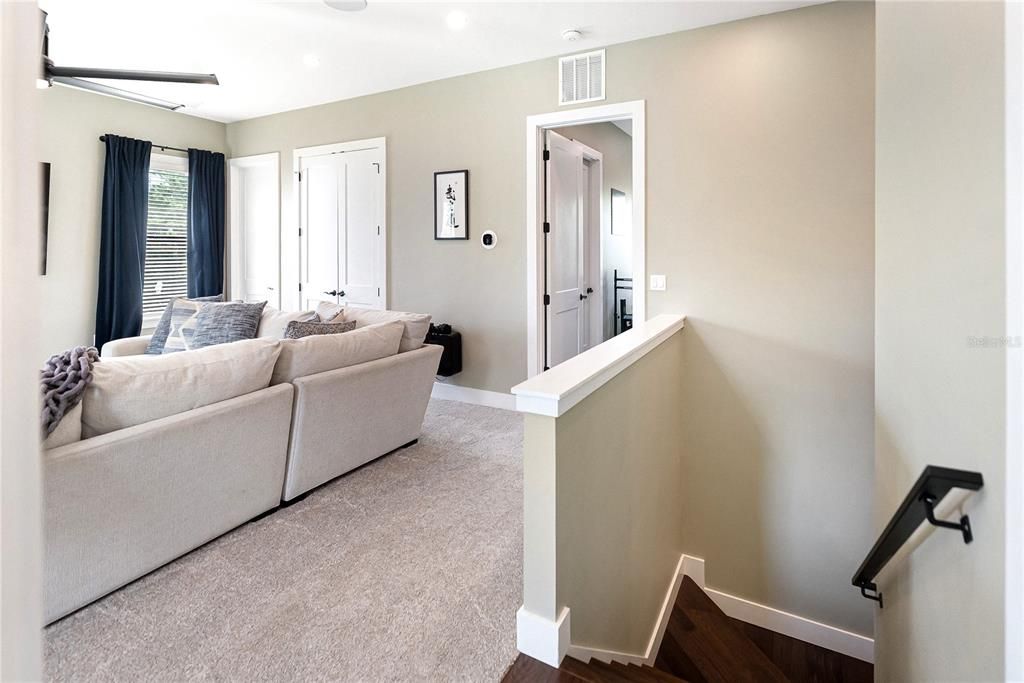 For Sale: $3,500,000 (6 beds, 5 baths, 6023 Square Feet)