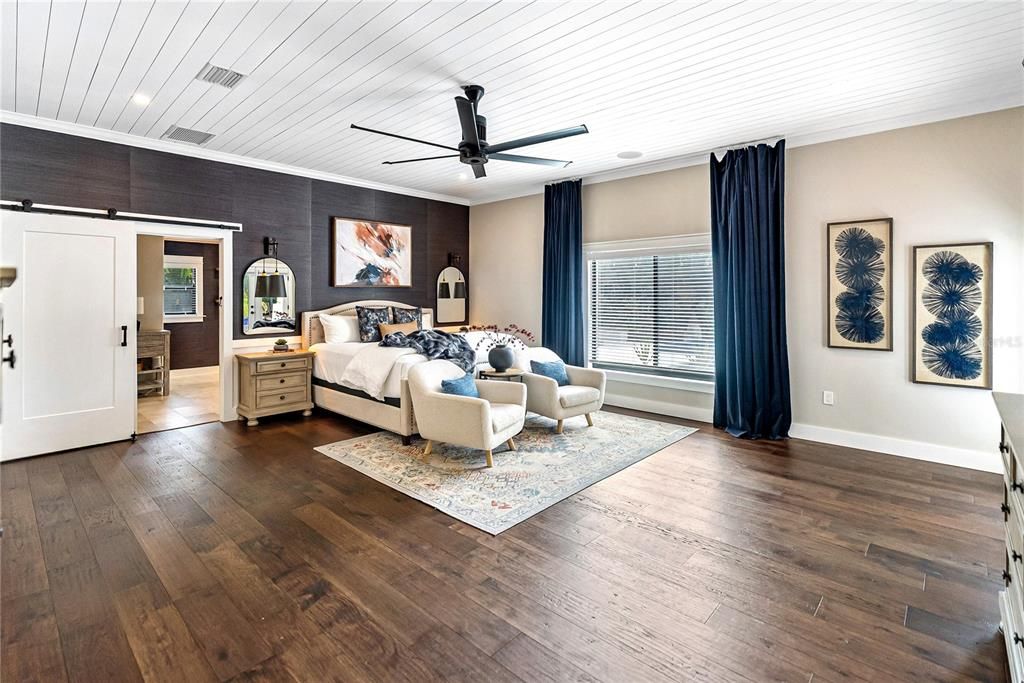 For Sale: $3,500,000 (6 beds, 5 baths, 6023 Square Feet)