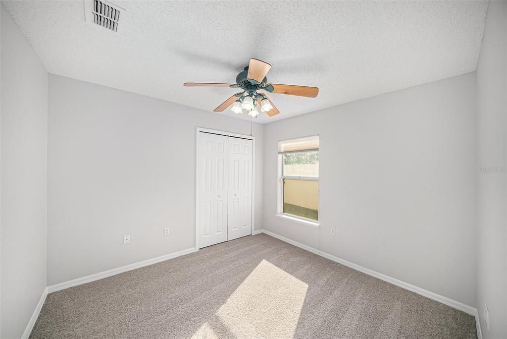 For Sale: $335,000 (3 beds, 2 baths, 1468 Square Feet)