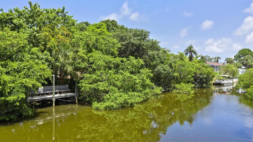 出租: $6,000 (3 贝兹, 2 浴室, 2251 平方英尺)