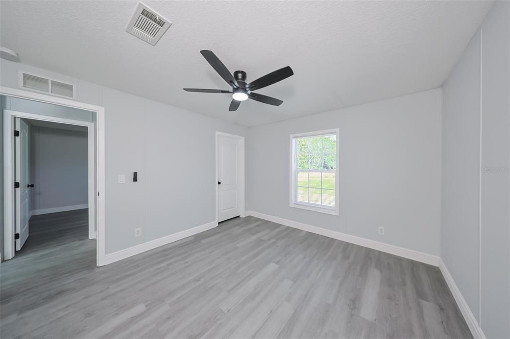 Active With Contract: $360,000 (5 beds, 2 baths, 2052 Square Feet)