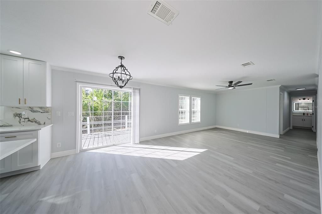 Active With Contract: $360,000 (5 beds, 2 baths, 2052 Square Feet)