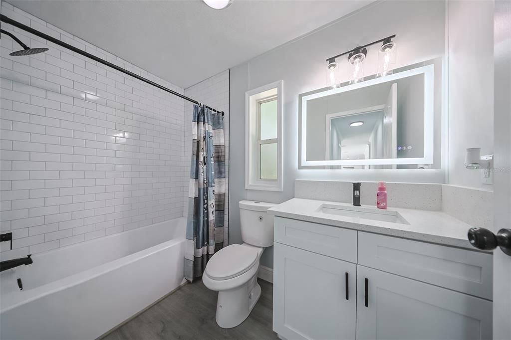 Active With Contract: $360,000 (5 beds, 2 baths, 2052 Square Feet)