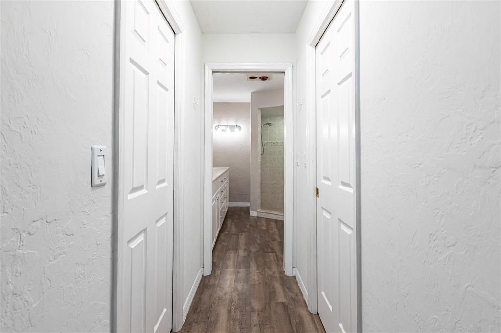 En Venta: $499,000 (3 camas, 2 baños, 2460 Pies cuadrados)