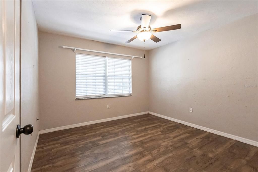 En Venta: $499,000 (3 camas, 2 baños, 2460 Pies cuadrados)