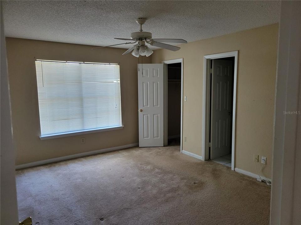 For Sale: $150,000 (3 beds, 2 baths, 1150 Square Feet)