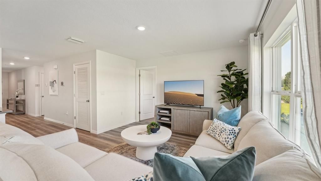 For Sale: $272,990 (4 beds, 2 baths, 1498 Square Feet)