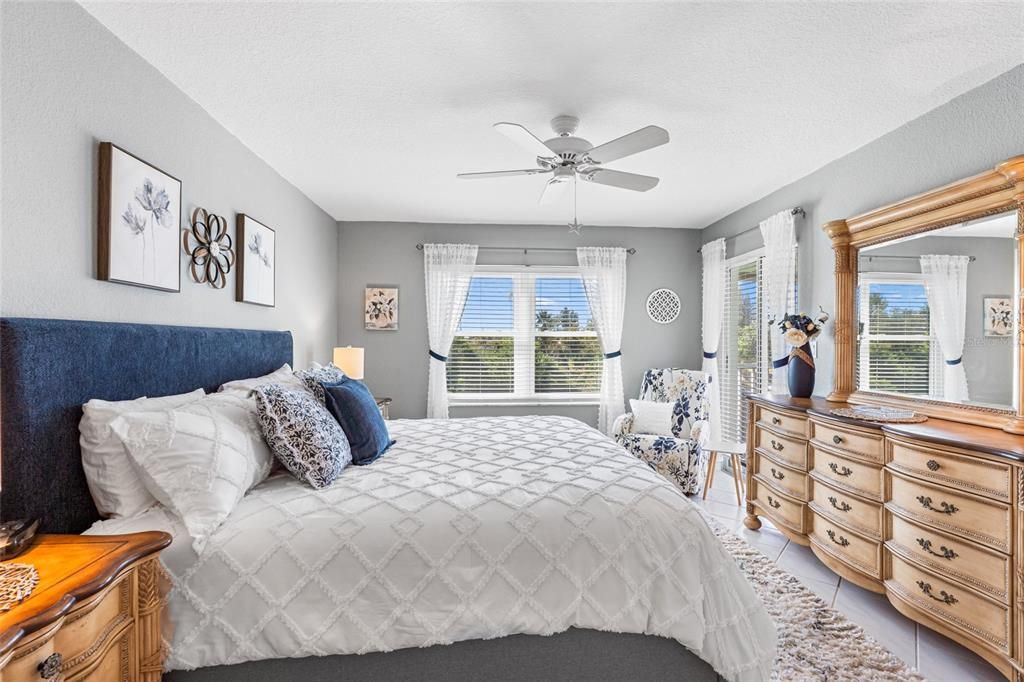 待售: $234,900 (2 贝兹, 2 浴室, 1153 平方英尺)