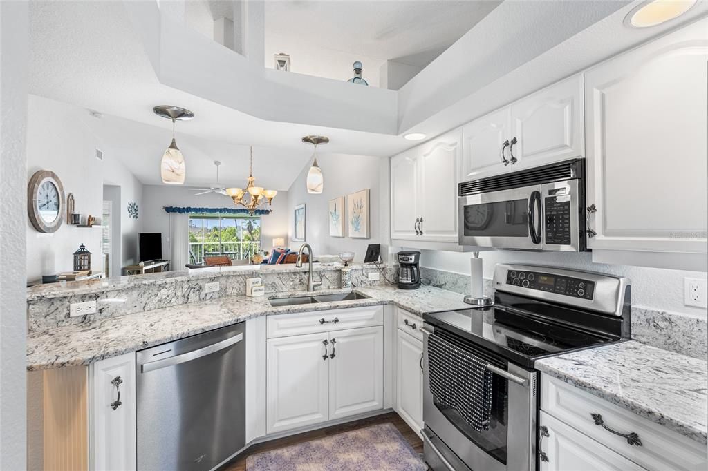 待售: $234,900 (2 贝兹, 2 浴室, 1153 平方英尺)