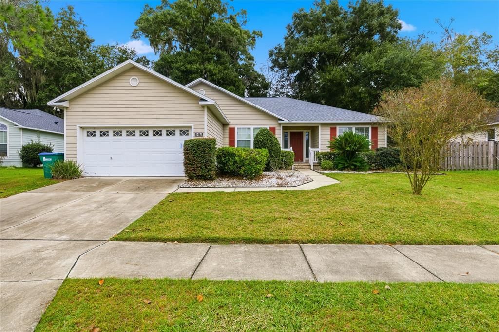 Recently Sold: $235,000 (3 beds, 2 baths, 1730 Square Feet)