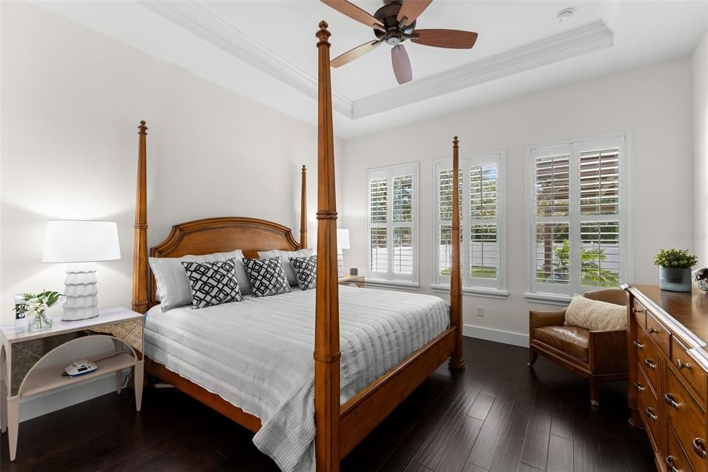 For Sale: $799,900 (4 beds, 2 baths, 2458 Square Feet)