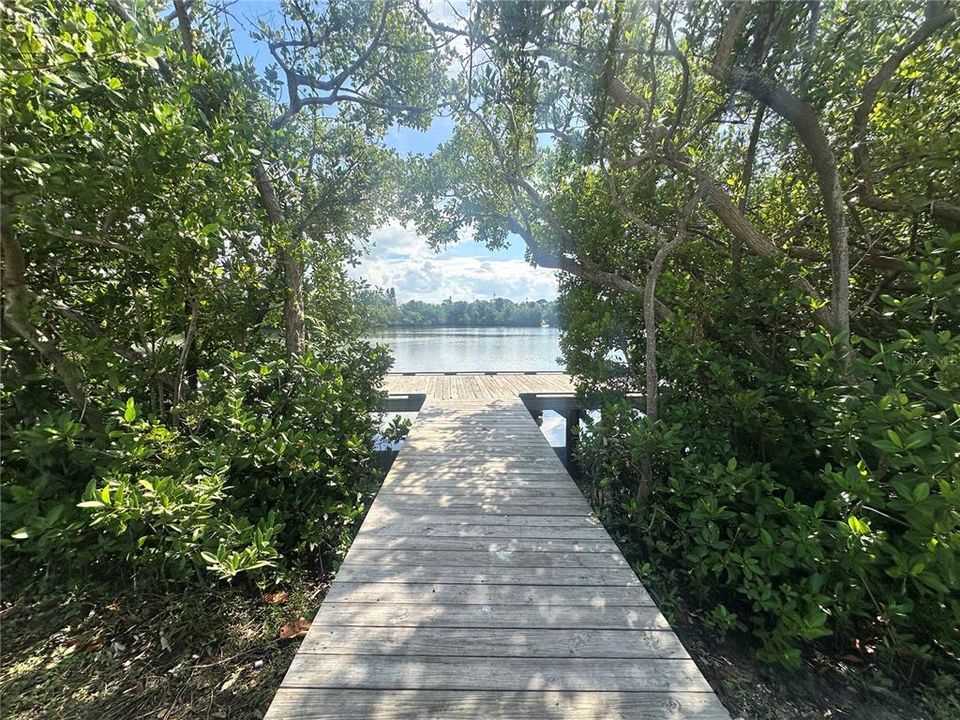 For Sale: $359,900 (3 beds, 2 baths, 1168 Square Feet)