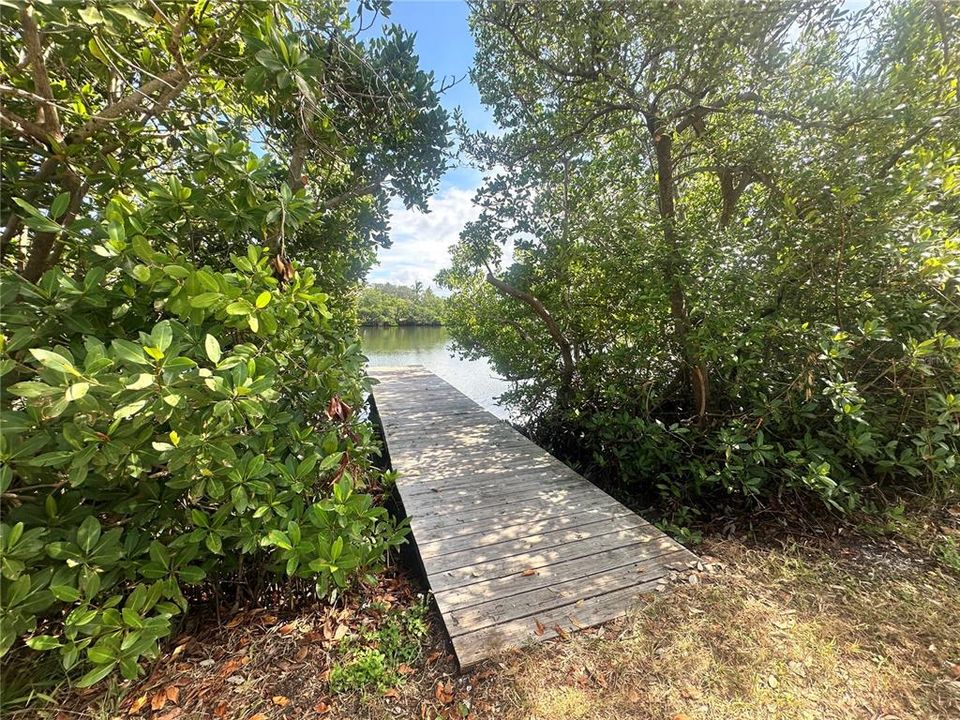 For Sale: $359,900 (3 beds, 2 baths, 1168 Square Feet)