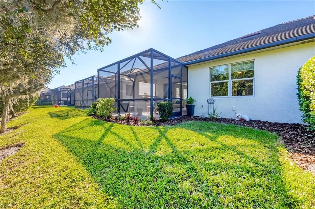 Active With Contract: $399,000 (2 beds, 2 baths, 1579 Square Feet)