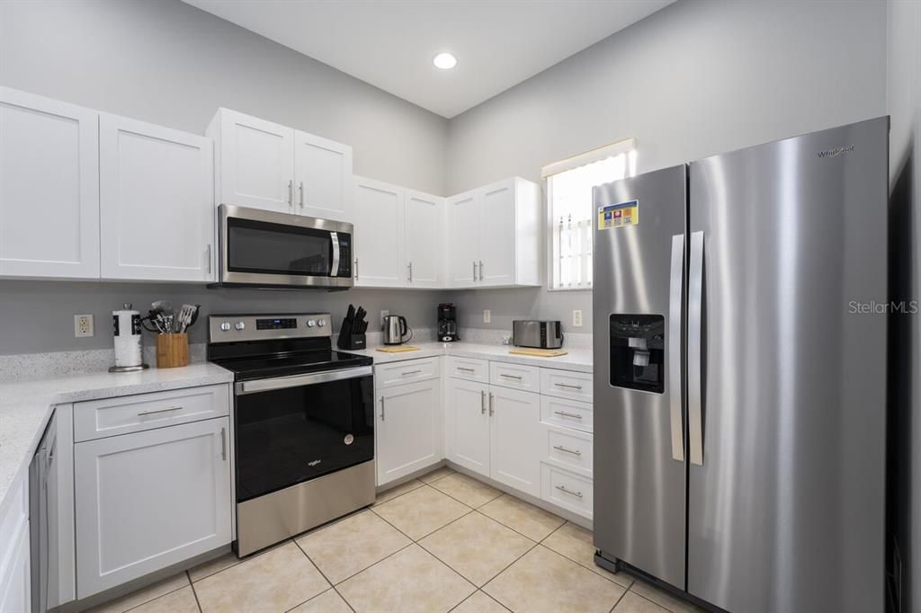 For Sale: $384,999 (4 beds, 3 baths, 1762 Square Feet)