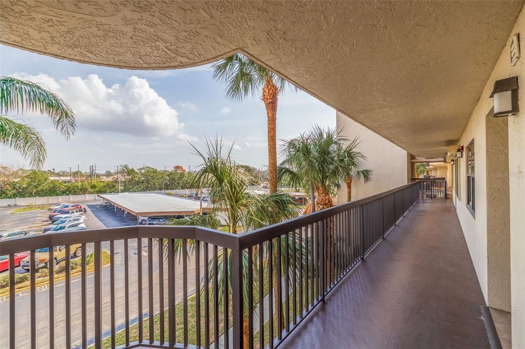 For Sale: $264,900 (2 beds, 2 baths, 1280 Square Feet)