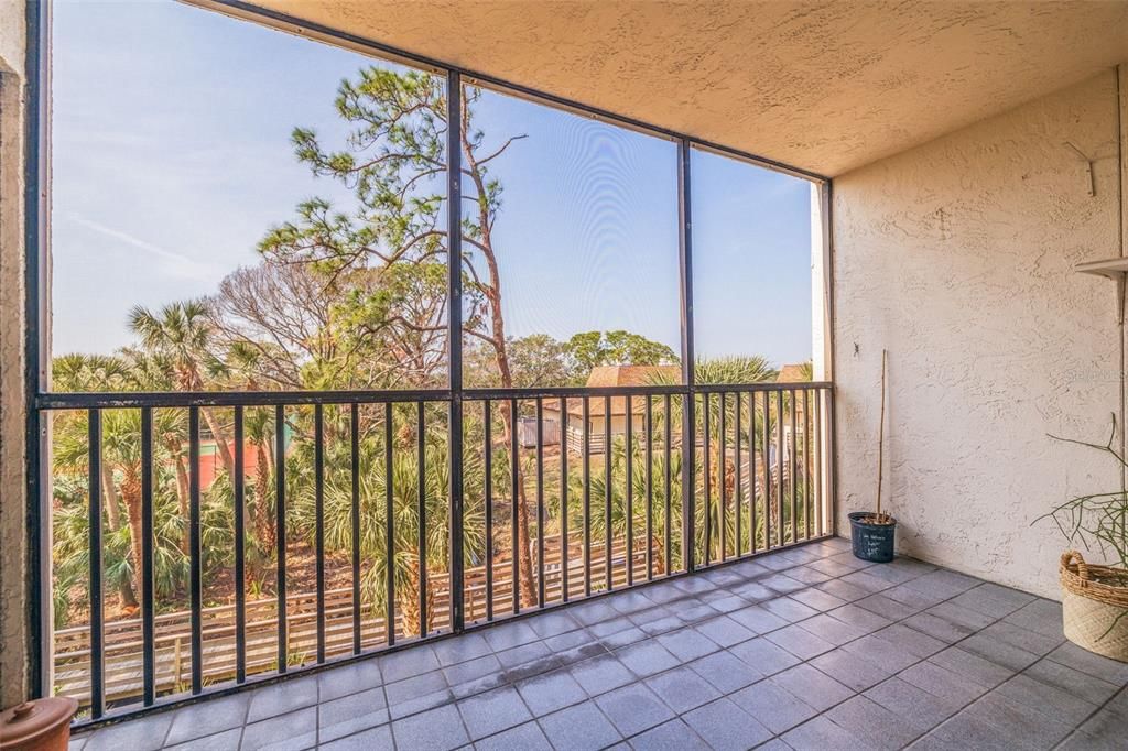 For Sale: $264,900 (2 beds, 2 baths, 1280 Square Feet)