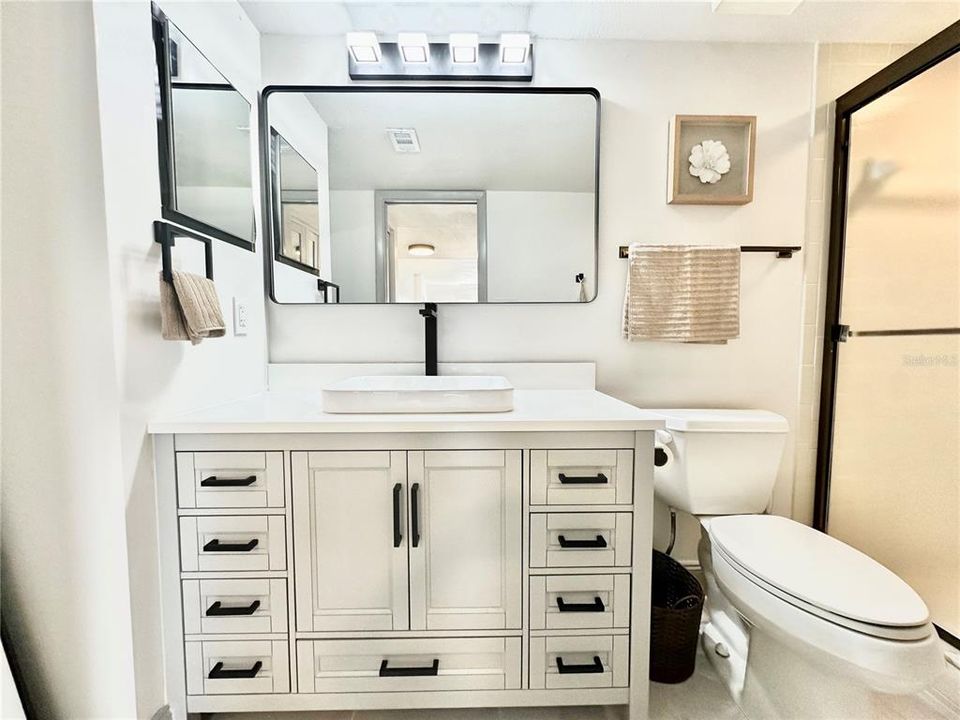 For Sale: $264,900 (2 beds, 2 baths, 1280 Square Feet)