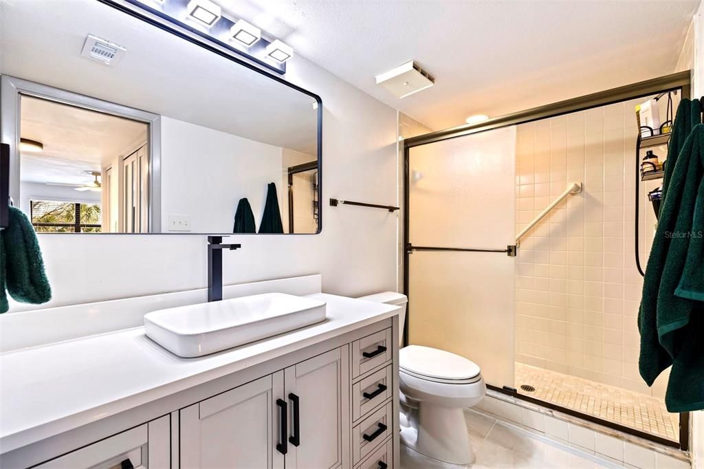 For Sale: $264,900 (2 beds, 2 baths, 1280 Square Feet)