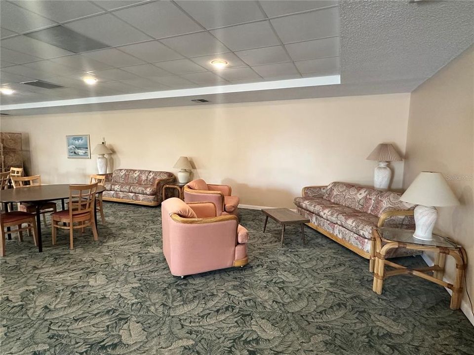 For Sale: $264,900 (2 beds, 2 baths, 1280 Square Feet)