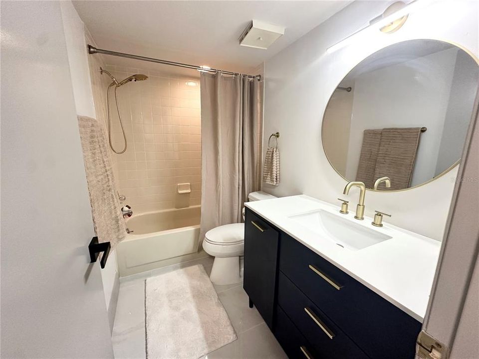 For Sale: $264,900 (2 beds, 2 baths, 1280 Square Feet)