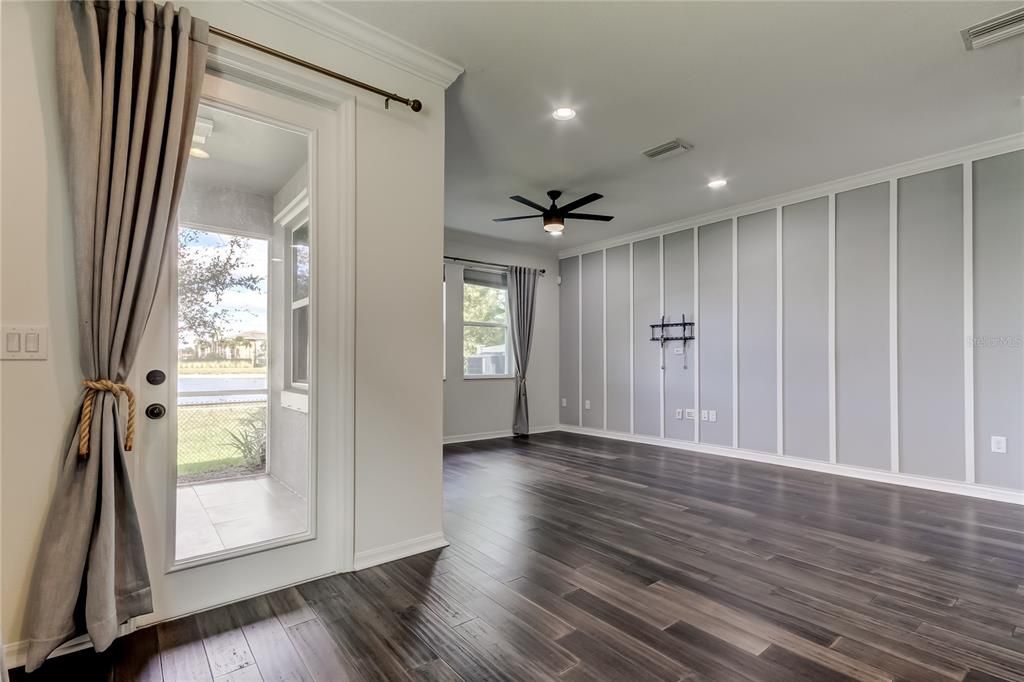 Active With Contract: $2,800 (3 beds, 2 baths, 1872 Square Feet)