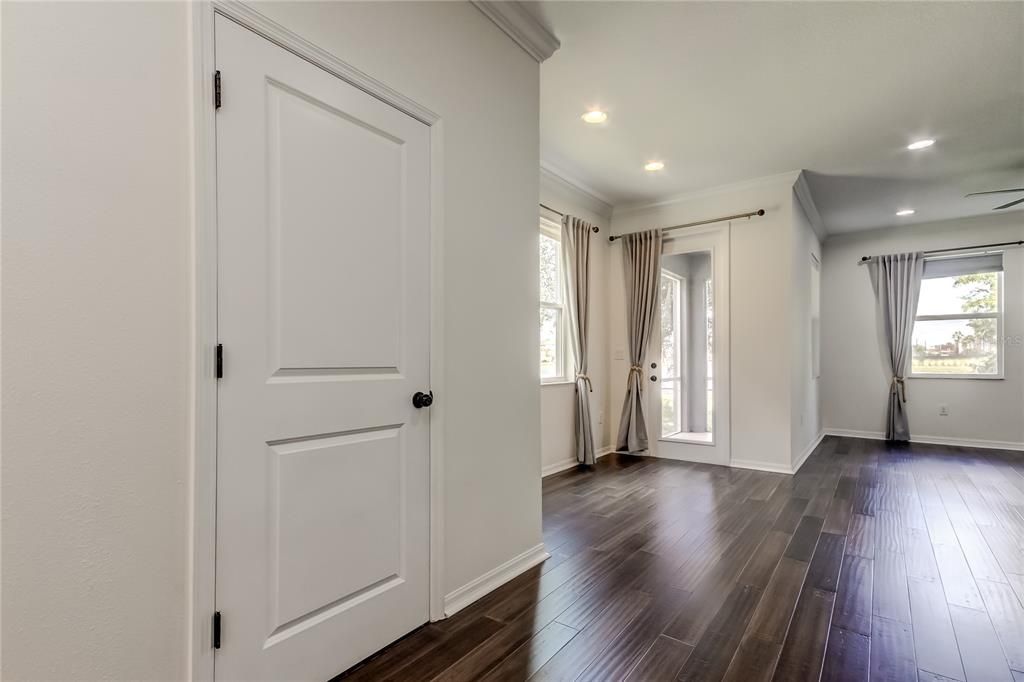 Active With Contract: $2,800 (3 beds, 2 baths, 1872 Square Feet)