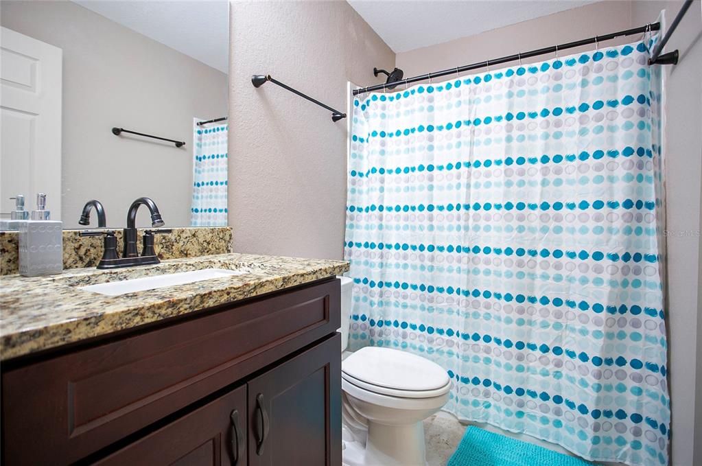 出租: $2,200 (3 贝兹, 2 浴室, 1331 平方英尺)