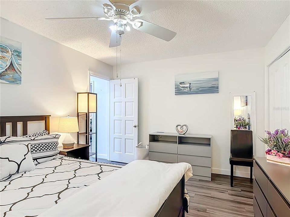 En Venta: $595,000 (3 camas, 2 baños, 1764 Pies cuadrados)