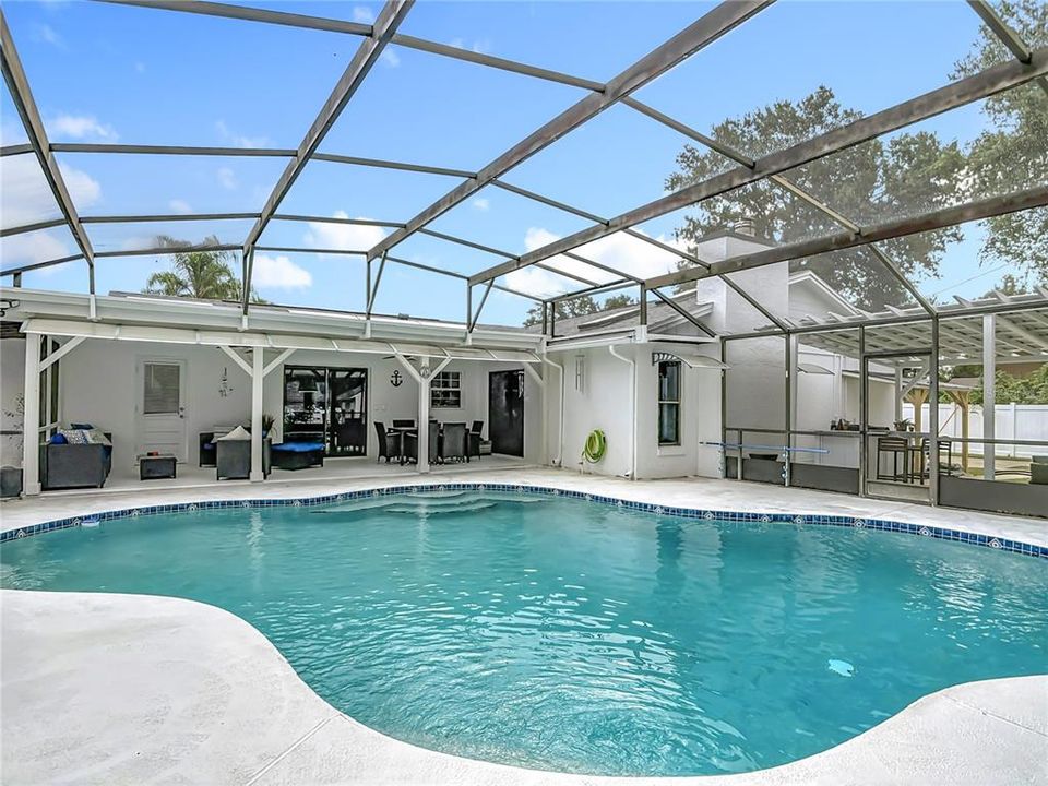 En Venta: $595,000 (3 camas, 2 baños, 1764 Pies cuadrados)