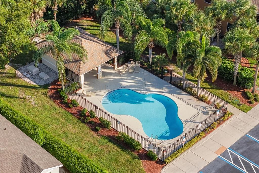 Active With Contract: $250,000 (3 beds, 2 baths, 15535 Square Feet)